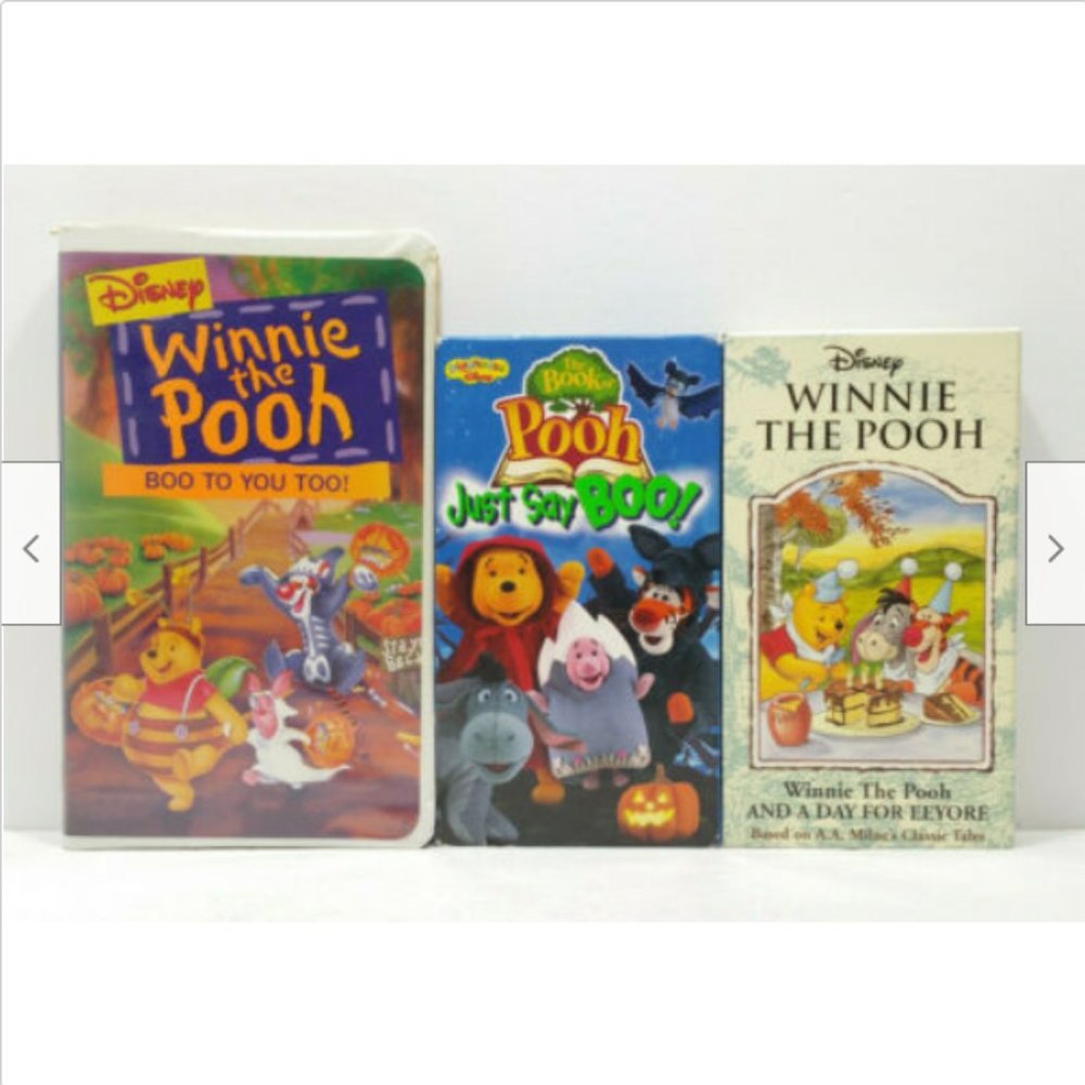 Lot of 3 Winnie The Pooh VHS Tapes 4690E1M